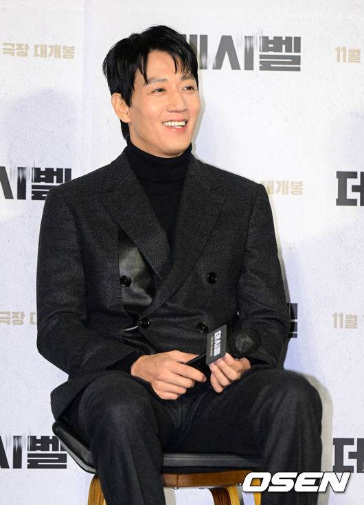 [OSEN=지형준 기자]배우 김래원이 간담회를 하며 미소짓고 있다. 2022.10.21 /jpnews@osen.co.kr