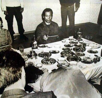 김재규 전 중앙정보부장, 궁정동 안가 10.26 현장 검증 (사진: 연합뉴스)