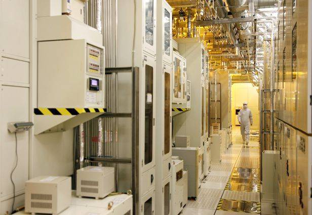 중국 파운드리 1위 업체 SMIC 상하이 공장.