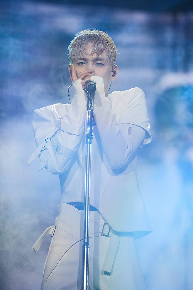 SHINee’s Key performs during his solo concert, “G.O.A.T. (Greatest Of All Time) In The Keyland,” at the Jangchung Arena in central Seoul on Saturday. (SM Entertainment)