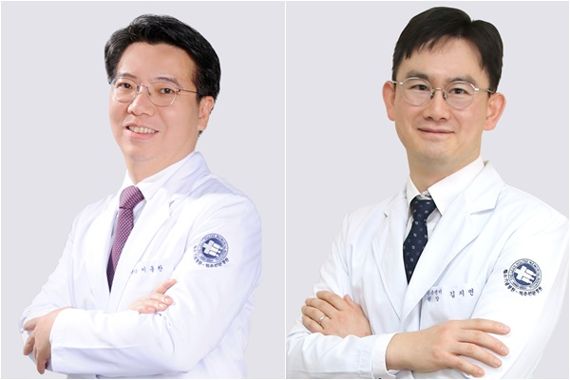 안양윌스기념병원 이동찬 병원장(왼쪽) 김지연 원장