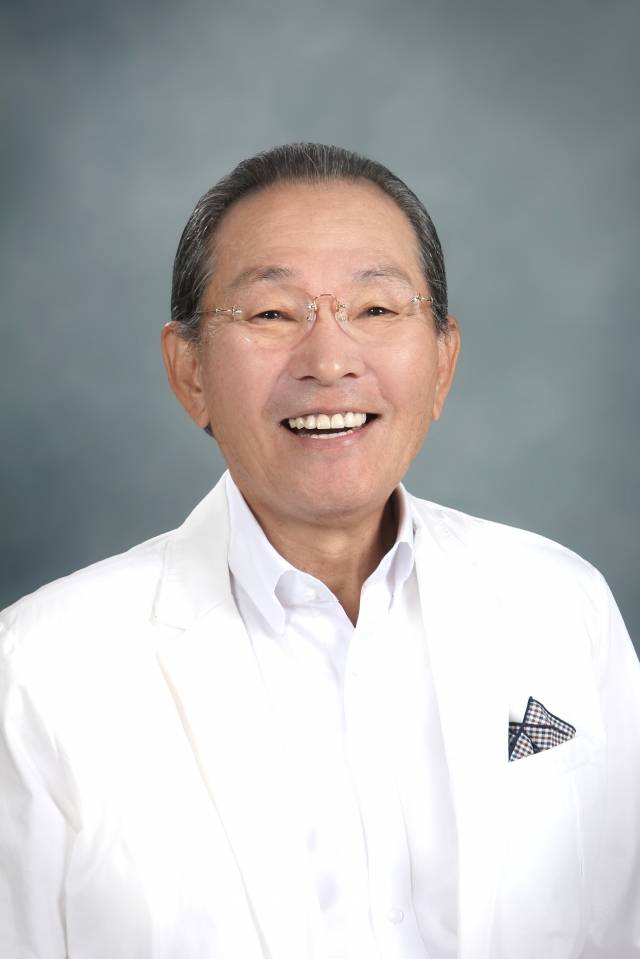 가수 윤항기 목사.