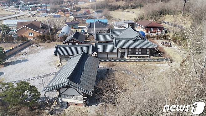 전북 임실군은 오수면 둔기리에 위치한 '이문원 고택'이 최근 전북도 문화재자료로 지정 예고 됐다고 26일 밝혔다.(임실군 제공)2022.10.26/뉴스1