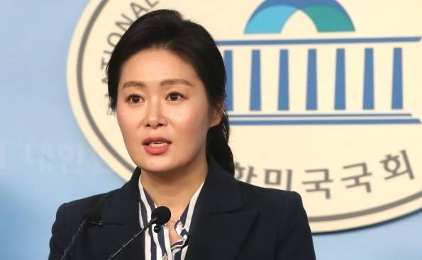 이경 더불어민주당 상근부대변인. 뉴시스