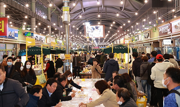 성주별빛 야시장 전경 [사진=성주군]