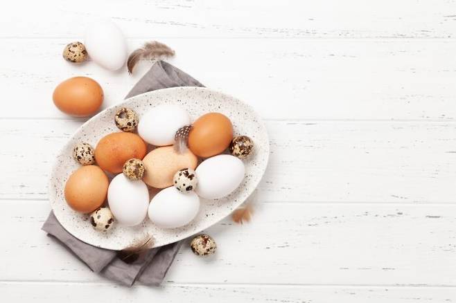 작다고 앝보지 마라, 메추리알은 계란 크기의 1/5에 불과하지만 같은 무게의 계란보다 탄수화물이 적고 단백질, 지방 함량, 칼로리가 더 높다. (사진 =  게티이미지뱅크)