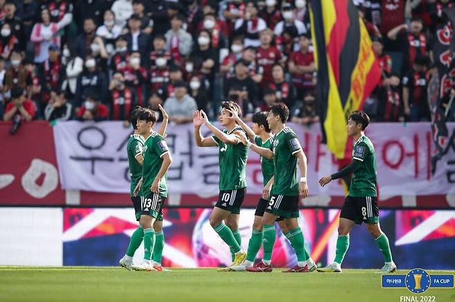 ▲ 전북 현대가 FC서울을 3-1로 꺾고 FA컵 우승을 차지했다. 바로우의 활약이 절대적이었다. ⓒ한국프로축구연맹