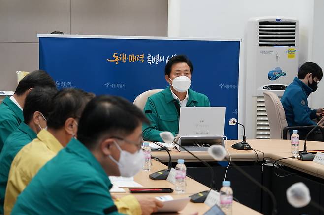 오세훈 서울시장이 31일 오전 한덕수 국무총리 주재 중대본 회의에 참석했다(서울시 제공).