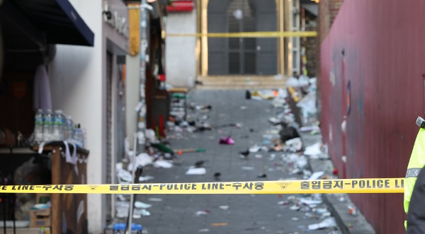 30일 오전 용산구 이태원 압사 사고 현장 모습. 연합뉴스