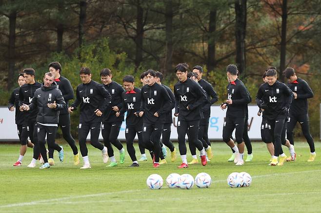 ▲ 축구대표팀이 3일 파주 축구대표팀트레이닝센터에서 훈련에 돌입했다. ⓒ연합뉴스