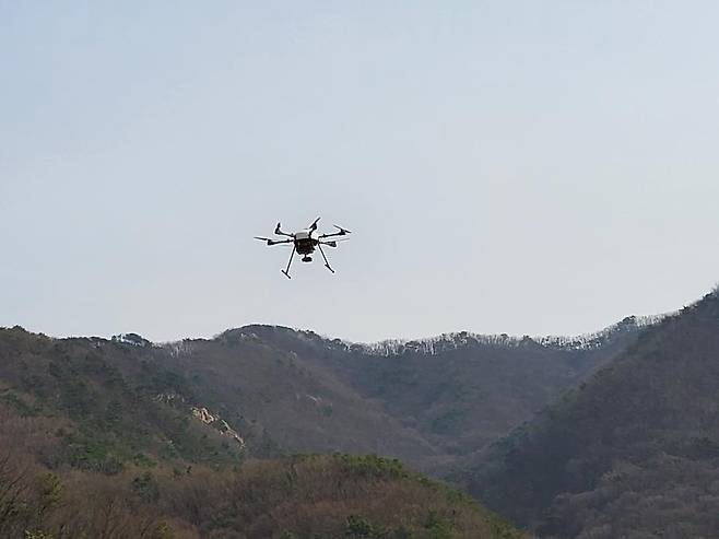 안양시, 드론 활용해 산불예방활동 [안양시 제공. 재판매 및 DB 금지]