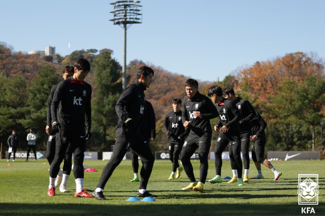 파주 축구국가대표트레이닝센터(NFC)에서 훈련 중인 축구대표팀. 제공 | 대한축구협회