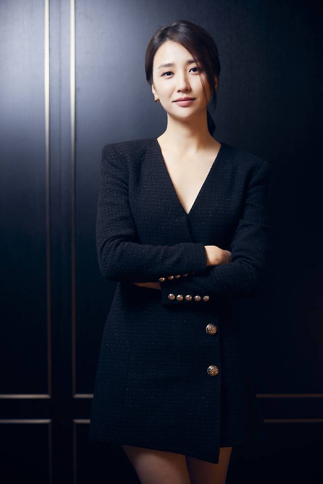 Flaming and rumors will be sued periodically, Park Ha-sun said.The movie The First Child (director Huh Jung-jae), which will be released on November 10, is a story about a woman in our age who faces a world where a woman who has been reinstated after parenting leave can not rely on or stand alone through myriad dilemmas at work and at home. It is a work.Park Ha-sun, who plays the main character Kim Jungah, has presented various characters of married womens reality and life in the drama Lazy 2...ing (2022) and Postpartum Care Center (2020).Park Ha-sun, who is actually working as a working mom as in the movie, is working as a DJ for SBS Power FM Park Ha-suns Cine Town in addition to acting.This is the first time Ive had a fixed income on the radio, said Park Ha-sun, who laughed. This is the first time Ive had a salary since my debut. I didnt know having a fixed income was such a stable and good thing.I sometimes feel depressed if I dont act, but I also feel like I belong to a place where I go to work every day. I think Ill do it until Im fired.The first child is a movie that contains the worries of Korean Working Mom. Is there an equator who is a non-marriage? Park Ha-sun said, No, I wanted to marry too long ago.It was like a romance that I wanted to try something I did not do. However, I think it is wise to have a lot of non-marriage these days. Why did not I think of that? I laughed, saying, I want to.In 2017, he married fellow actor Ryu Soo-young and has a 6-year-old daughter.Park Ha-sun said, (Marriage) is not an important thing. Of course, if you do not do it, you may not know it, but it seems to be an individual choice.I do not have to do it, I do not have to give birth, he said, but I may hate it in the country. On the other hand, Park Ha-sun has filed a complaint against Flaming and rumors through his agency in March.When asked how is it going? Park Ha-sun said, It cost me a lot of money to file a complaint. I wanted to appeal to see Flaming again. It was cool to see the result of receiving a fine.I used to think I was a poor person, so I did not take action, but nowadays I do not. I try to sue periodically, he said.