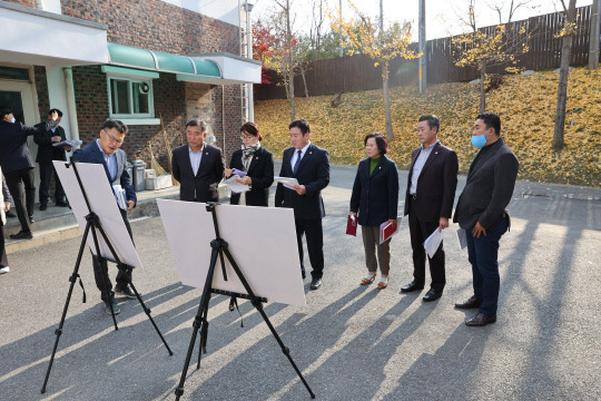 계룡시 상·하수도 주요시설 현장설명회 참여 장면 사진=계룡시의회 제공