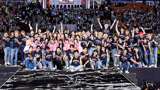 SM Entertainment artists at the ″SMTOWN Live 2022: SMCU Express @Suwon″ concert held on Aug. 20 in Suwon, Gyeonggi [SM ENTERTAINMENT]