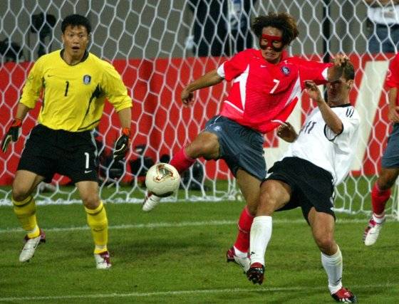 김태영이 힘을 낸 건 팬들의 뜨거운 함성 때문이었다. [중앙포토]