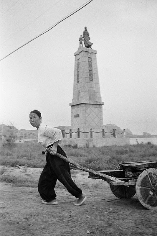 한영수 속초 수복탑 1956 - 1963 ⓒ한영수문화재단