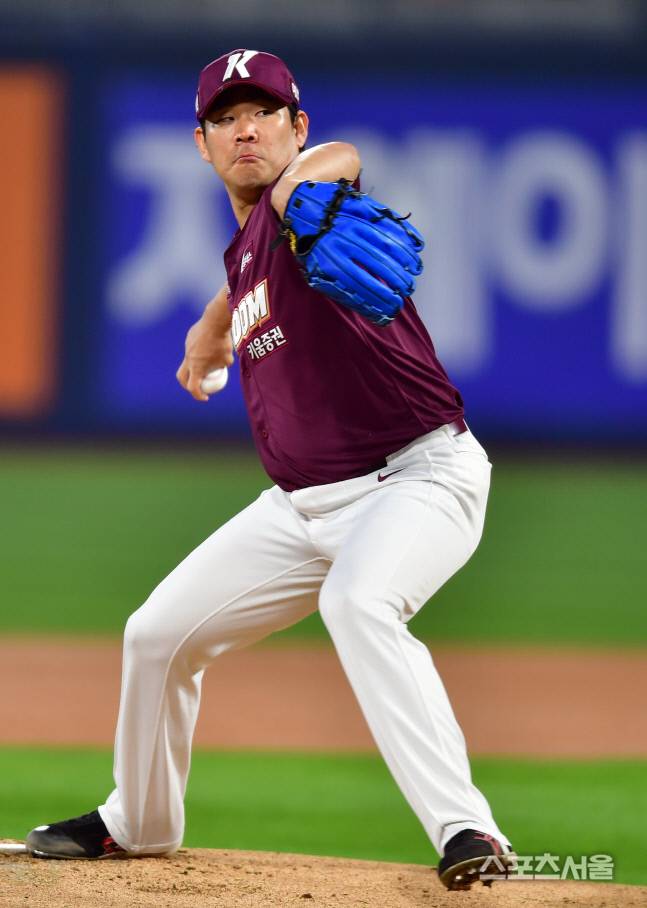 키움 정찬헌. &nbsp;강영조기자 kanjo@sportsseoul.com