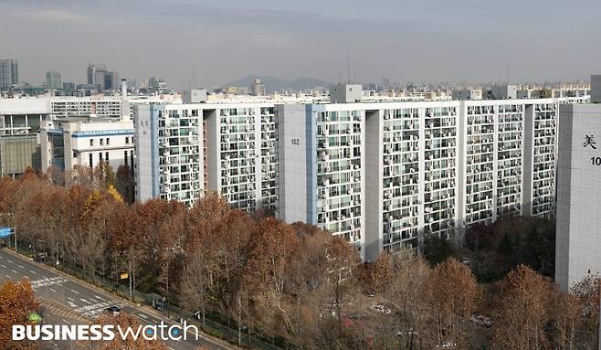 서울시가 강남구 대치동 미도아파트를 최고 50층 규모로 재건축하는 신속통합기획안(신통기획)을 확정했다고 21일 밝혔다./사진=이명근 기자 qwe123@