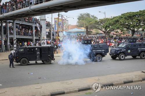 ANGOLA RIOT
