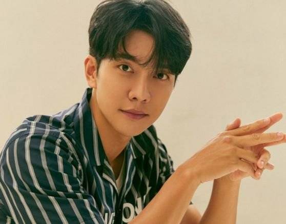 가수 이승기. 넷플릭스