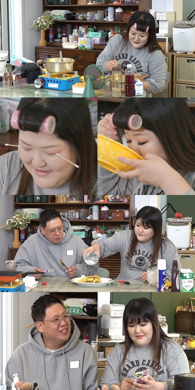 Lee Guk-joo unveils his novelty multitasking  ⁇ Beauty ⁇In the 226th MBC entertainment program  ⁇  Point of Omniscient Interfere  ⁇  (hereinafter referred to as  ⁇  Point of Omniscient Interfere  ⁇ ) broadcasted on November 26, Lee Guk-joo, the Kitchen-based ambassador, unveils another The Kitchen product hottem.On this day, Lee Guk-joo captures the attention of the nosy people with his new multi-tasking  ⁇  Beauty  ⁇ , which makes up and mukbang at the same time.Lee Guk-joo wakes up from his seat while making a makeup that feels like autumn, and rushes to the kitchen.In the morning menu, Morning Bibimbap with unfamiliar ingredients and recipe using the ingredients left over the previous day made the soup and made the admiration of the nosy people.Lee Guk-joo, who has finished preparing the meal, presents a new  ⁇   ⁇   ⁇   ⁇  Beauty  ⁇ , which is made up of Mukbang and make-up, such as attaching eyelashes after eating a spoonful of rice.Especially, make-up secrets to prevent eye make-up blur, as well as super-large eyelash curling irons.Lee Guk-joo, who led the rice cooker out of stock after the appearance of  ⁇  Point of Omniscient Interfere  ⁇ , reveals the text message of The Kitchen Supplies President and reveals the story of The Kitchen Ambassador.In addition, Lee Guk-joo will not be able to sleep in another hot topic is revealed.In addition, Lee Guk-joo has also made a special French toast for the manager Lee Sang-soo, who arrived afterwards, and it is the back door that made the mouths of the observers watching with a combination of fantasy that adds to the taste of memories.