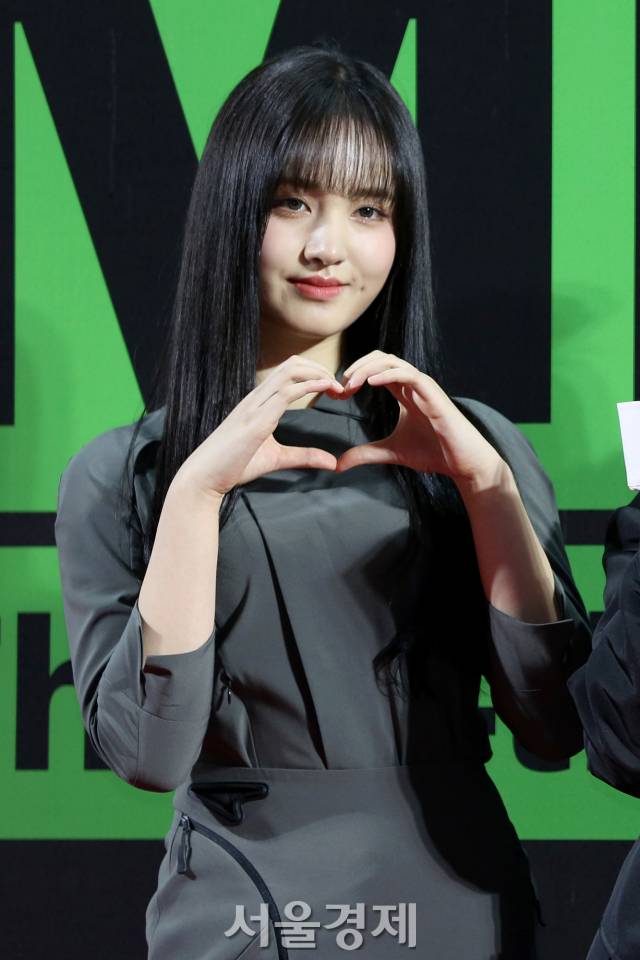 아이브 리즈, 완벽한 흑발 여신 [SE☆포토]