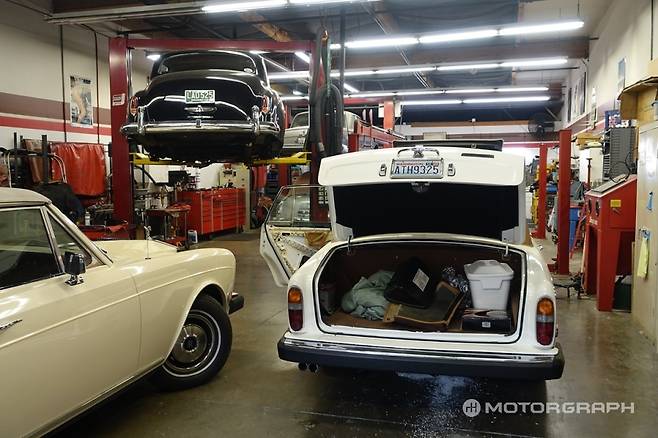 켄트에 위치한 더 롤스 커넥션