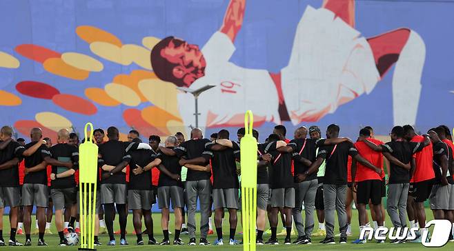 가나 축구대표팀 선수들이 27일 오후(현지시간) 카타르 아스파이어 존 훈련장에서 미팅을 갖고 있다. 2022.11.27/뉴스1 ⓒ News1 이동해 기자