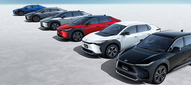 도요타 첫 순수 전기차 bZ4X. [도요타 제공]