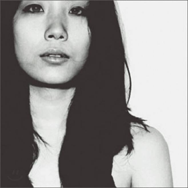 《지은》 오지은 앨범 재킷.