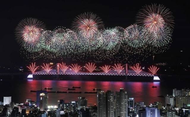 부산불꽃축제. 사진=부산시
