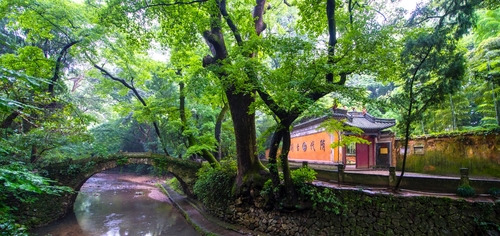 Guoqing Temple in Taizhou's Tiantai County