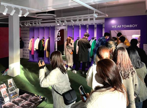 서울 성동구에서 열린 ‘스튜디오 톰보이’ 팝업스토어의 내부 풍경. 신세계인터내셔날 제공