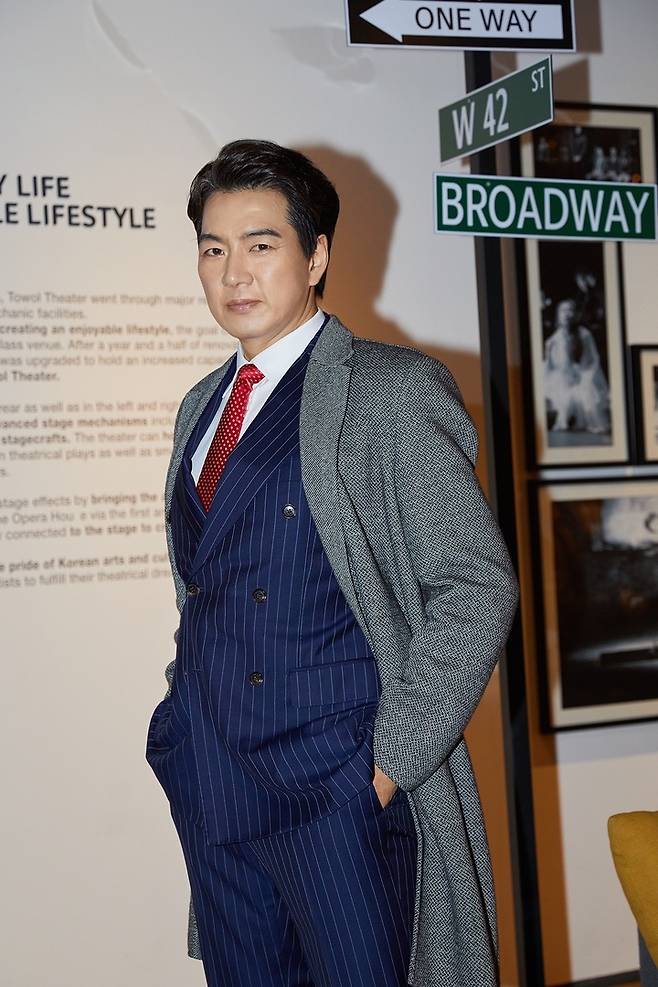 [서울=뉴시스]배우 송일국. (사진=씨제스 제공) 2022.11.29. photo@newsis.com *재판매 및 DB 금지