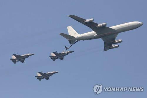 이스라엘 전투기와 공중급유기(기사 내용과 직접 관련 없음) [EPA 연합뉴스 자료사진. 재판매 및 DB 금지]
