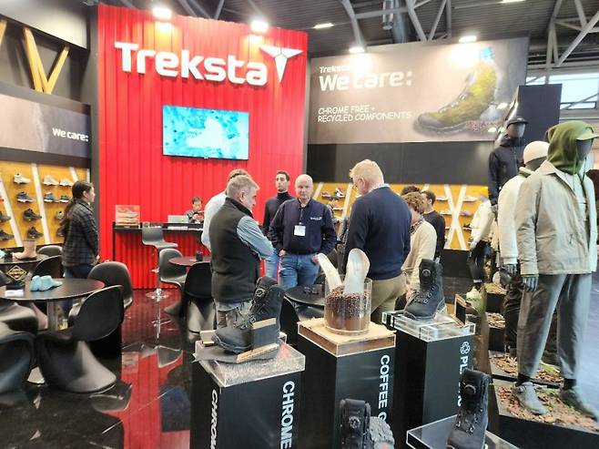 세계 최대 아웃도어 전시회로 꼽히는 독일 'ISPO 뮌헨 2022' 트렉스타 부스 전경 트렉스타 제공