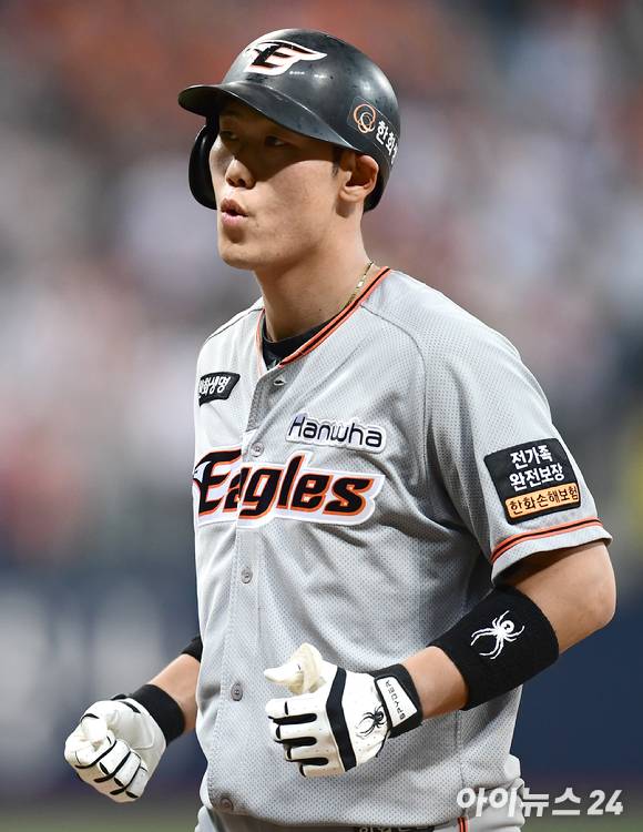 음주운전으로 적발돼 면허정지 행정처분을 당한 하주석이 KBO로부터 70경기 출장 정지 징계를 받았다. [사진=정소희 기자]