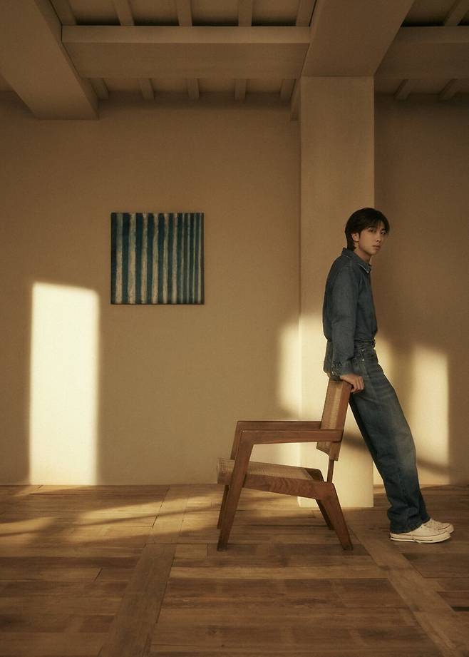 방탄소년단 알엠 앨범 <인디고> 콘셉트 사진. 빅히트뮤직 제공