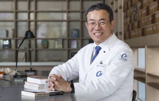 정욱진 교수ㅣ출처: 하이닥