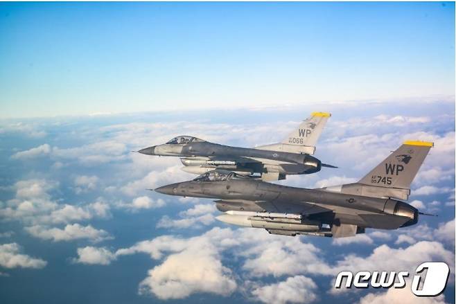 주한미군 F-16 전투기. (미 제7공군 제8전투비행단)