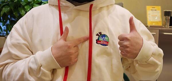 본사에 정상급 선수 3~4명에게 지급한 월드챔프 셔츠. 사진=박명기