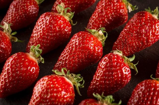 딸기는 당분이 적어 식사 후 인슐린 급증을 줄여줘 혈당 관리에도 도움이 된다./사진=클립아트코리아