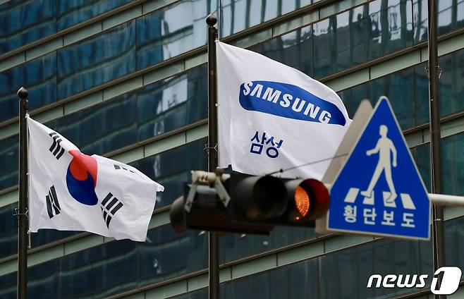 서울 서초구 삼성전자 사옥. 2021.8.13/뉴스1 ⓒ News1 구윤성 기자