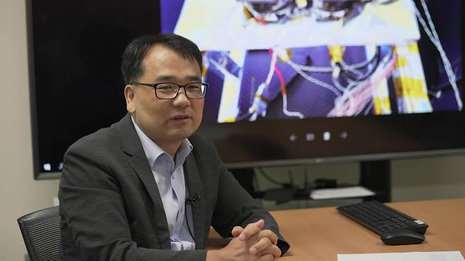 다누리 탑재체인 고해상도카메라를 개발한 허행팔 한국항공우주연구원 위성탑재체연구부장