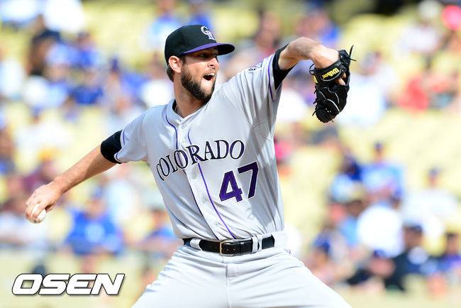 [OSEN=다저스타디움(LA 미국 캘리포니아주), 지형준 기자]9회말 마운드에 오른 콜로라도 크리스 마틴이 힘차게 공을 뿌리고 있다. /jpnews@osen.co.kr