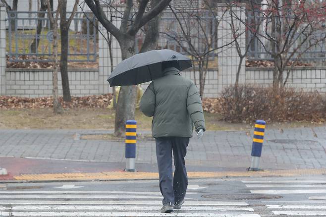 광주·전남에 반가운 비 소식이 알려져 가뭄해갈에 다소 기여할 것으로 보인다.