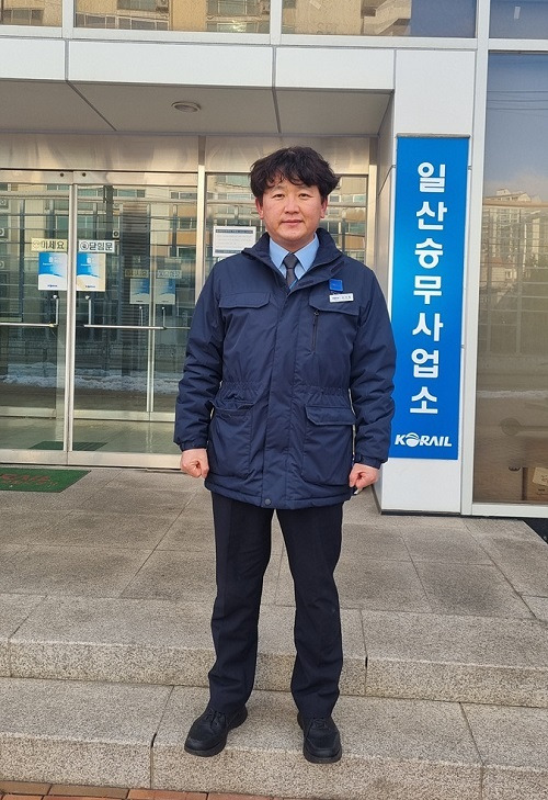 코레일 일산승무사업소 소속 순재열(49) 기관사. 코레일 제공