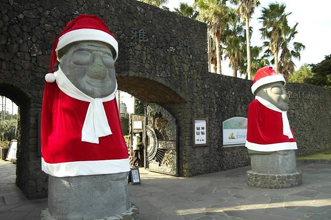 산타 돌하르방(생각하는정원 제공)