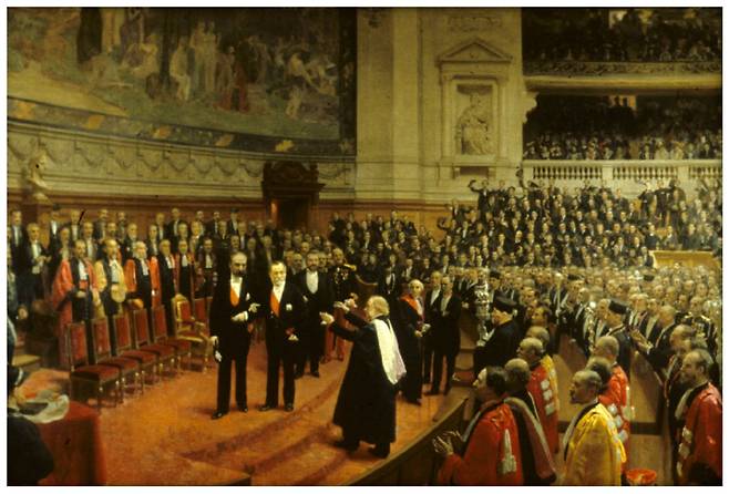 1892년 12월 27일 파스퇴르 70세 생일 기념식을 그린 그림. 당시 프랑스 대통령이 파스퇴르가 연단에 오르는 것을 도왔으며 400여명의 고관대작이 참석했다./파스퇴르 연구소